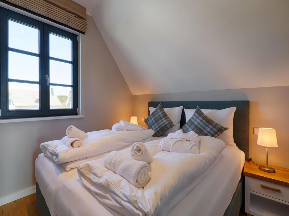 Reetland Am Meer - Premium Reetdachvilla Mit 3 Schlafzimmern, Sauna Und Kamin F23 Dranske Ngoại thất bức ảnh